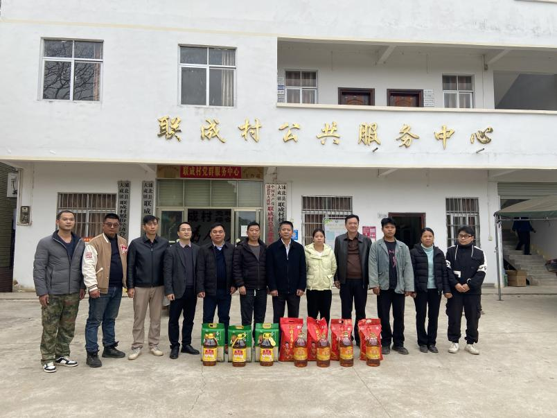 慰問(wèn)暖人心，關(guān)懷傳黨情